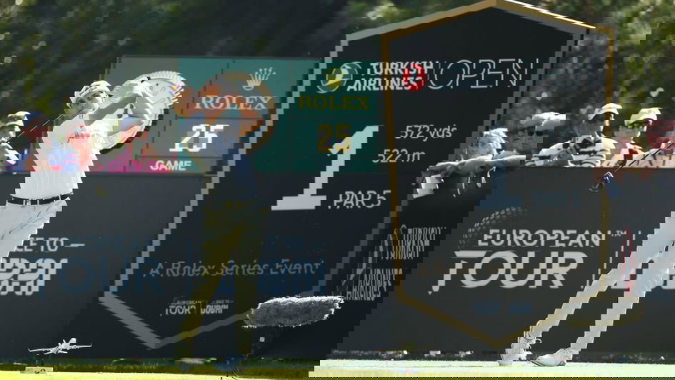 Matthias Schwab leads by one in the Turkish Airlines Open